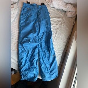 Big Kids Spyder snow pants!